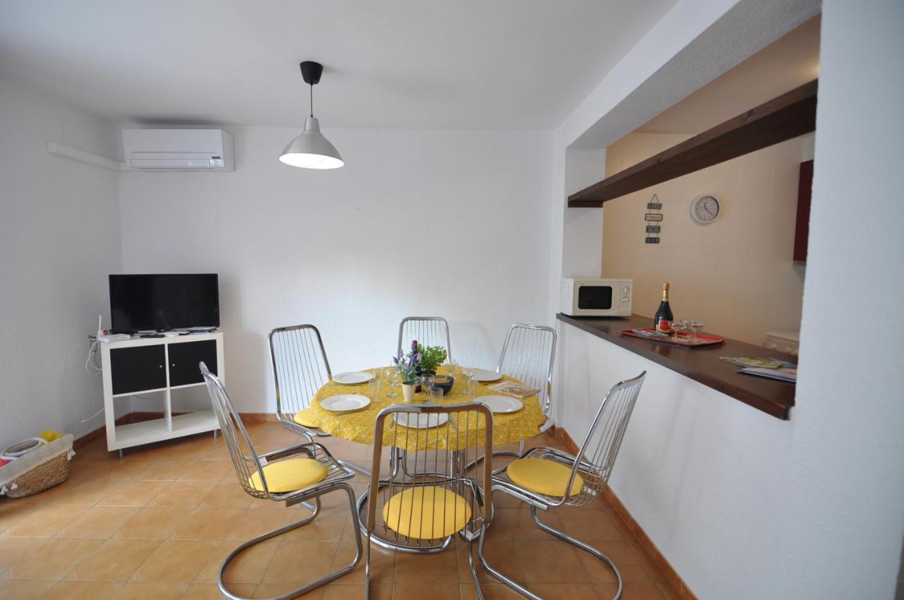 Rnet - Mt Apartaments Roses Kültér fotó